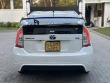 https://riyasewana.com/uploads/toyota-prius-g-518445317585.jpg