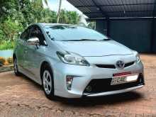 Toyota Prius G Limited 2013 Car