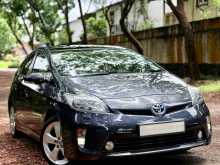 Toyota Prius G Touring 2013 Car