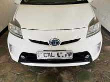 Toyota Prius G Grade 2014 Car