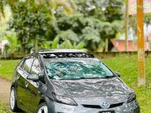 Toyota Prius G Touring Sola 2013 Car