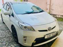 Toyota Prius G Limited 2014 Car