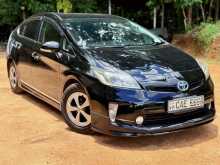 https://riyasewana.com/uploads/toyota-prius-g-led-212380622732.jpg