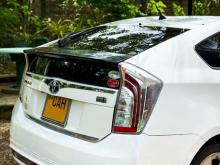 https://riyasewana.com/uploads/toyota-prius-g2-201642396754.jpg