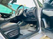 https://riyasewana.com/uploads/toyota-prius-gen-2012-1113451912383.jpg