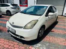 https://riyasewana.com/uploads/toyota-prius-gen2-15115731672.jpg