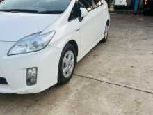 https://riyasewana.com/uploads/toyota-prius-grade-2013-2914113812782.jpg