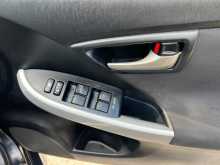 https://riyasewana.com/uploads/toyota-prius-grade-28185442865.jpg