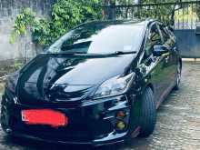 Toyota PRIUS GS 2013 Car
