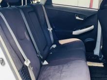 https://riyasewana.com/uploads/toyota-prius-gs-1420230417086.jpg