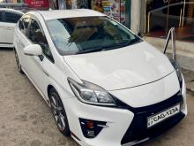 Toyota Prius Gs Sport 2015 Car