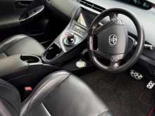 https://riyasewana.com/uploads/toyota-prius-gs-2013-2217205012294.jpg