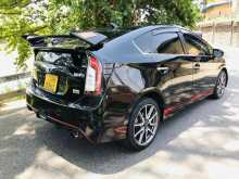 https://riyasewana.com/uploads/toyota-prius-gs-2512571922093.jpg