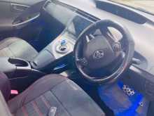 https://riyasewana.com/uploads/toyota-prius-gs-261802474062.jpg