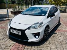 Toyota Prius Gs 2012 Car