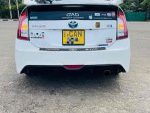 https://riyasewana.com/uploads/toyota-prius-gsport-2213171824671.jpg