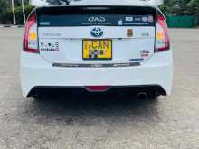 https://riyasewana.com/uploads/toyota-prius-gsport-418234522823.jpg