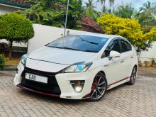 https://riyasewana.com/uploads/toyota-prius-gsport-78053224981.jpg