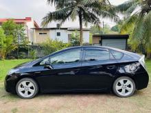 https://riyasewana.com/uploads/toyota-prius-gtouring-2910025224492.jpg