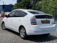 https://riyasewana.com/uploads/toyota-prius-hybrid-5124200453.jpg