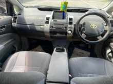 https://riyasewana.com/uploads/toyota-prius-hybrid-5124200824.jpg