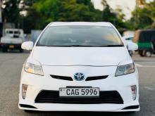 Toyota Prius L GRADE 2013 Car