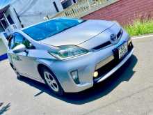 Toyota Prius Led Edition 2013 Car