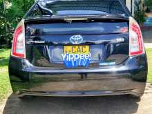https://riyasewana.com/uploads/toyota-prius-led-2013-197110712554.jpg