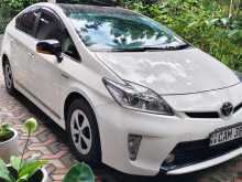 https://riyasewana.com/uploads/toyota-prius-led-2014-295592912743.jpg