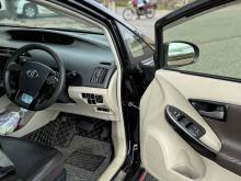 https://riyasewana.com/uploads/toyota-prius-my-1411302024302.jpg