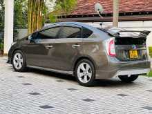 https://riyasewana.com/uploads/toyota-prius-my-2012-127443612203.jpg
