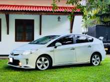 https://riyasewana.com/uploads/toyota-prius-my-2012-2210530712213.jpg