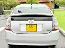 https://riyasewana.com/uploads/toyota-prius-nhw20-30212515783.jpg