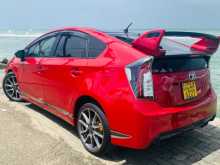 https://riyasewana.com/uploads/toyota-prius-original-2012-107140912032.jpg