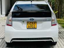 https://riyasewana.com/uploads/toyota-prius-phv-2012-158492412374.jpg