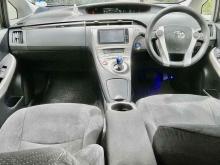 https://riyasewana.com/uploads/toyota-prius-phv-2215564224534.jpg