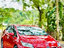 https://riyasewana.com/uploads/toyota-prius-phv-4939484052.jpg
