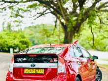 https://riyasewana.com/uploads/toyota-prius-phv-4939485003.jpg