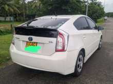 Toyota Prius S 2013 Car