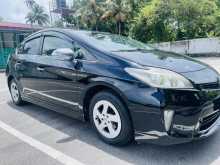 Toyota Prius S LED 2013 Car