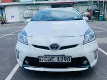 Toyota Prius S LED 2014 Car