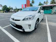 https://riyasewana.com/uploads/toyota-prius-s-1094653733.jpg