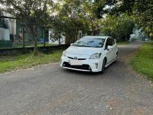 https://riyasewana.com/uploads/toyota-prius-s-1113581317715.jpg