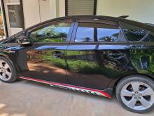https://riyasewana.com/uploads/toyota-prius-s-111565817126.jpg
