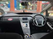 https://riyasewana.com/uploads/toyota-prius-s-1154457456.jpg