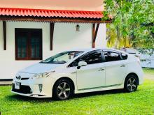 https://riyasewana.com/uploads/toyota-prius-s-115542717203.jpg
