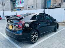 https://riyasewana.com/uploads/toyota-prius-s-11952344593.jpg