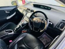 https://riyasewana.com/uploads/toyota-prius-s-11957186095.jpg
