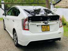 Toyota Prius S LED 2014 Car