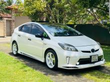 Toyota Prius S LED 2012 Car